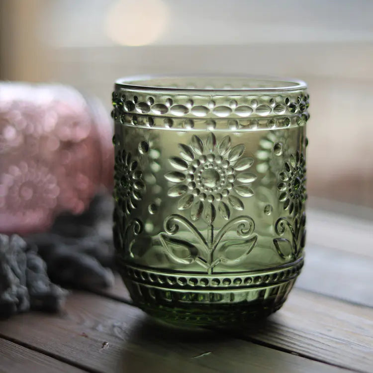 Vintage Relief Flower Pattern Glass Cup (1pc)